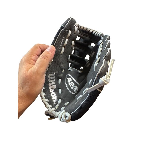 Wilson A200 Youth Baseball‎ Glove 10.5" Black & Gray Right Hand Throw - Picture 4 of 8